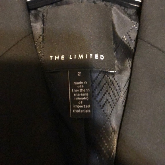 2 piece suit. - Picture 2 of 2